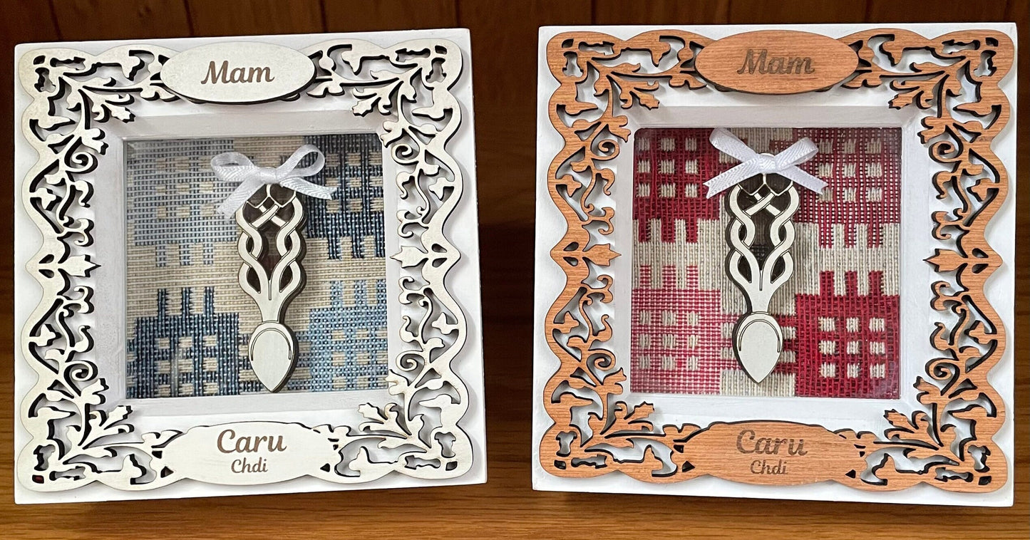 Love Spoon Box Frame, Frame, Thick white wooden frame, Mum, Mam, Mothers Day, Sul y Mamau, Love You, Caru chdi, Welsh Tapestry, Llwy Garu